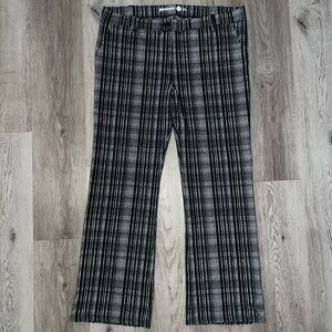 Betabrand Monochrome Patterned Pants